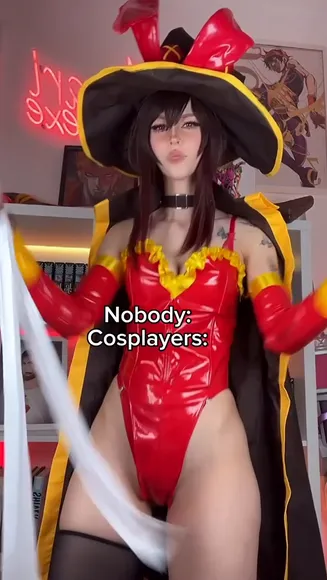 Anariexe Red Latex Bodysuit Tease OnlyFans Video Leaked