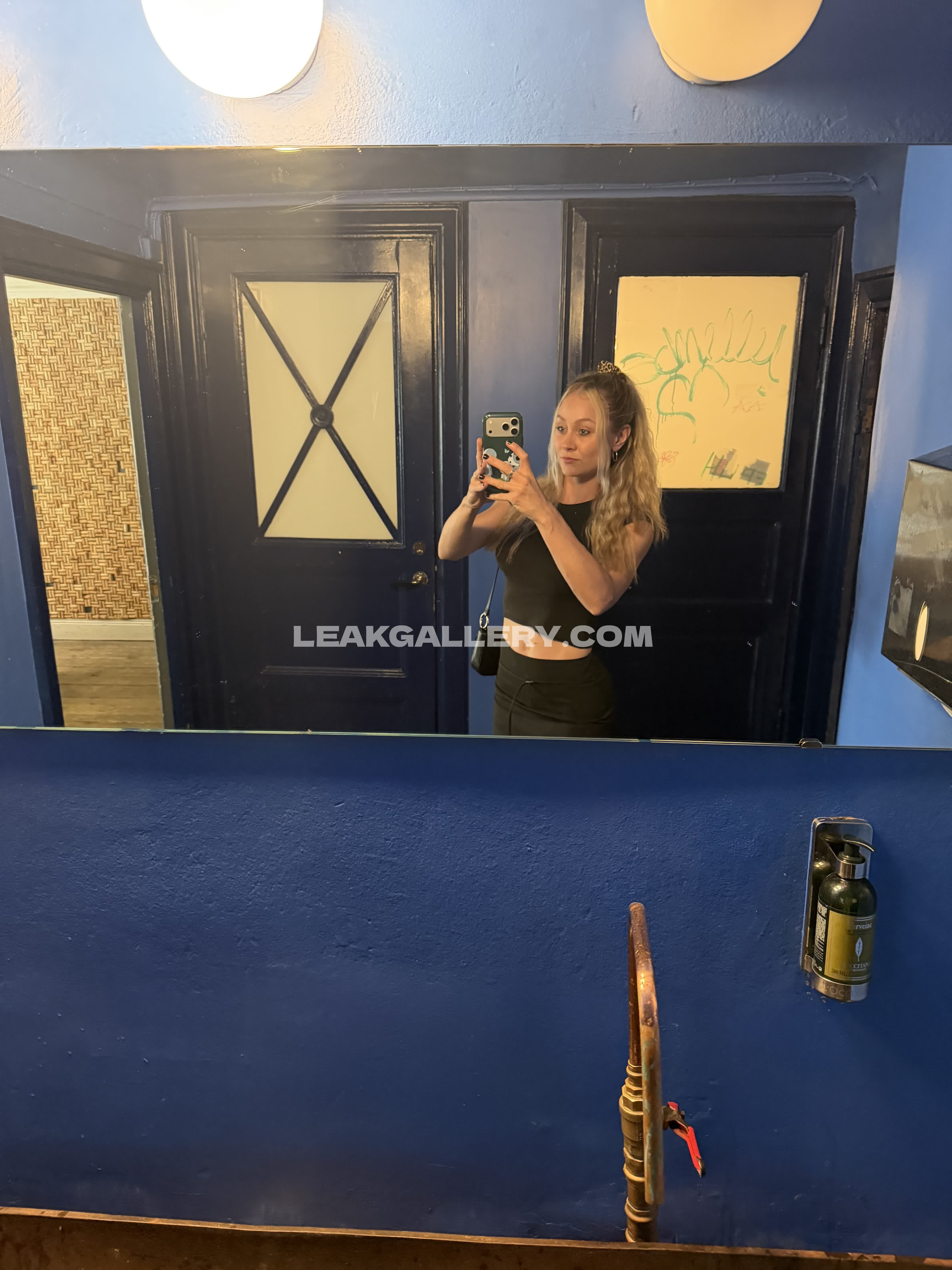 Andiland Exclusive Leaked Nude OnlyFans #13058516