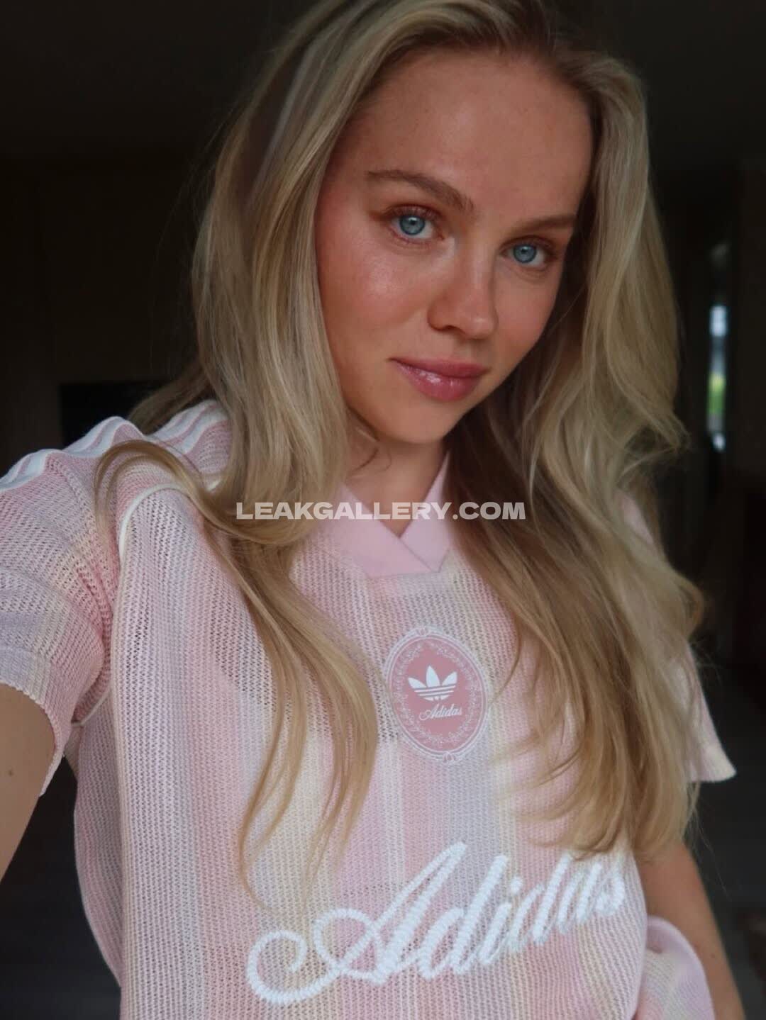 Andrea.rooth Exclusive Leaked Nude OnlyFans #12494376