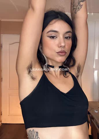 Angel Black Bra Top Pose OnlyFans Photo Leaked