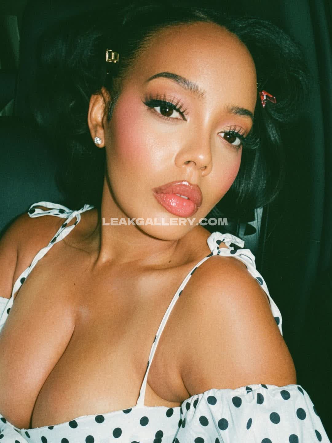 Angelasimmons Exclusive Leaked Nude OnlyFans #12652909
