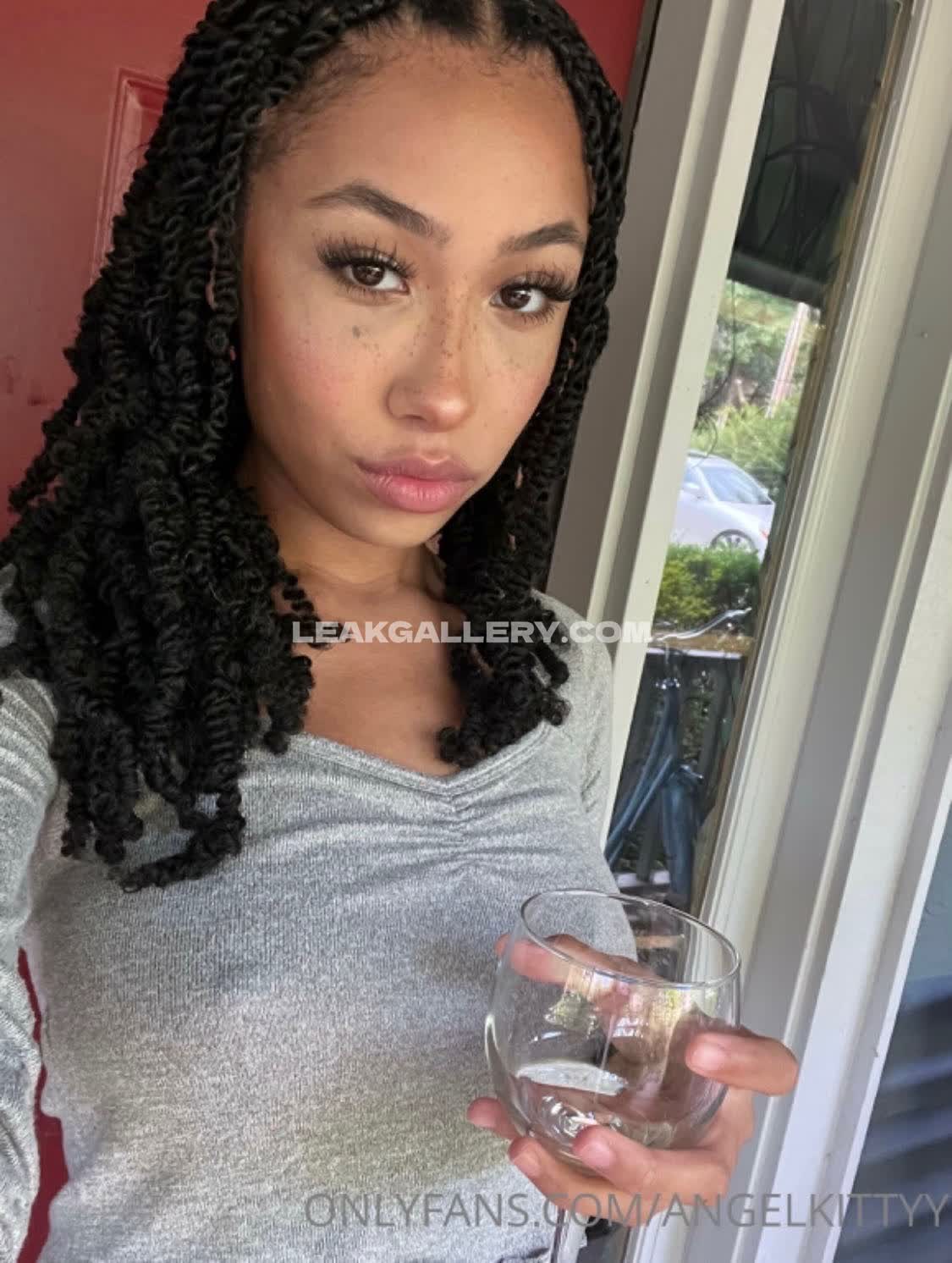 Angelkittyy Exklusiv geleakte Nacktbilder von OnlyFans #13231990
