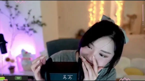 Angelsmimi Grey Top Whispering OnlyFans Video Leaked