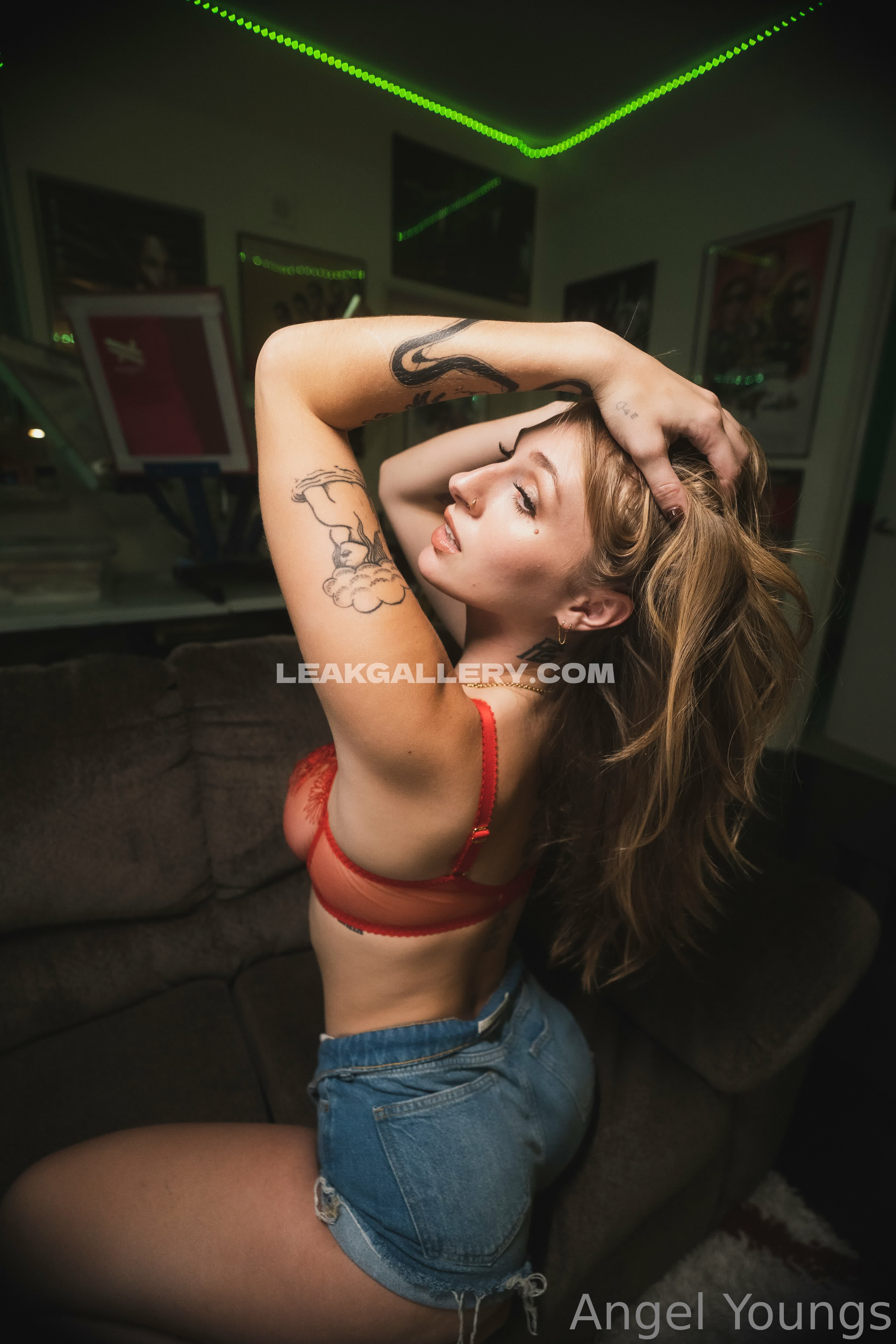 Angelyoungsxxx Exclusive Leaked Nude OnlyFans #13393872