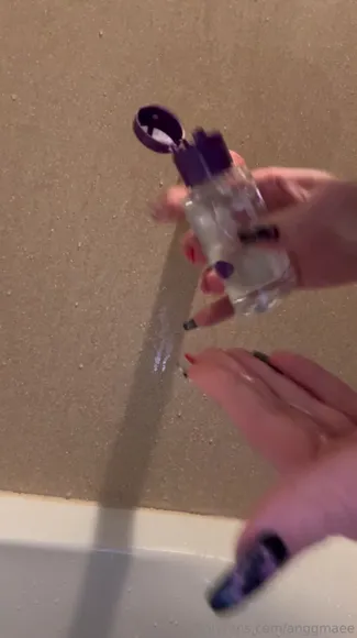 Anggmaee Pink Toy Insertion OnlyFans Video Leaked