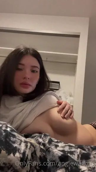 Angiewatkins Towel Wrap Tease OnlyFans Video Leaked