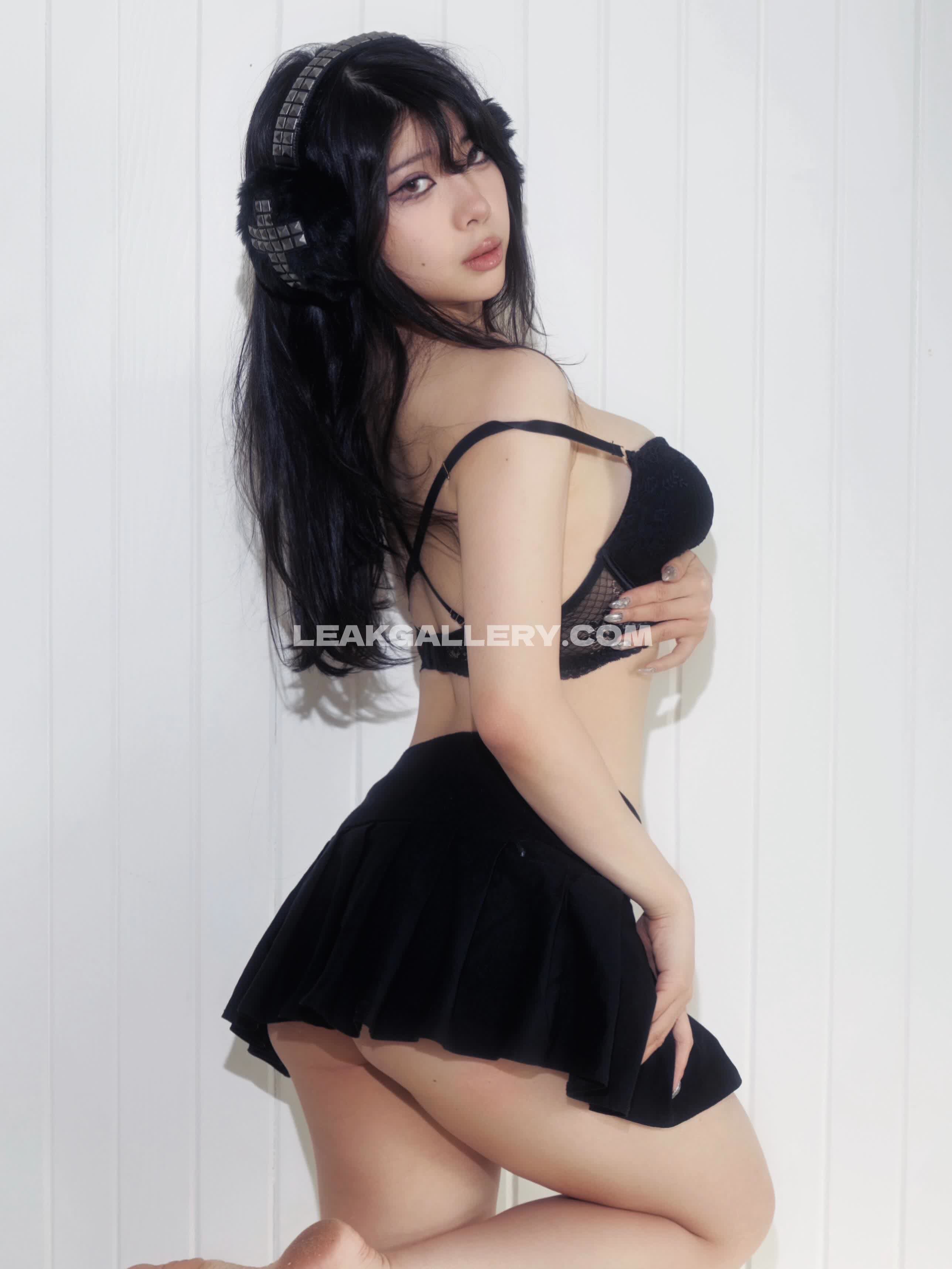 Anikauwu / anikaauwu Exclusive Leaked Nude OnlyFans #12662540