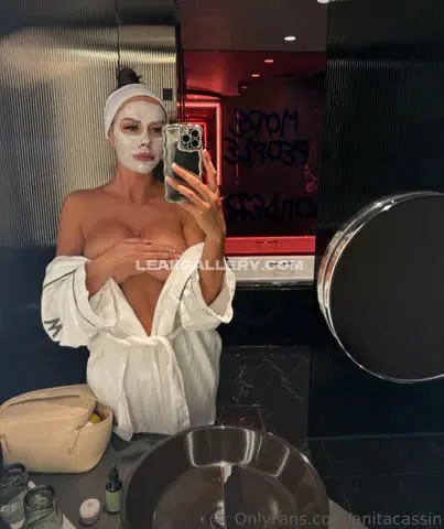 anitacassin