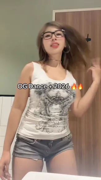 anizuchie video thumbnail