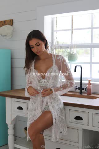 Annalouieaustin Exclusive Leaked Nude OnlyFans #14253135