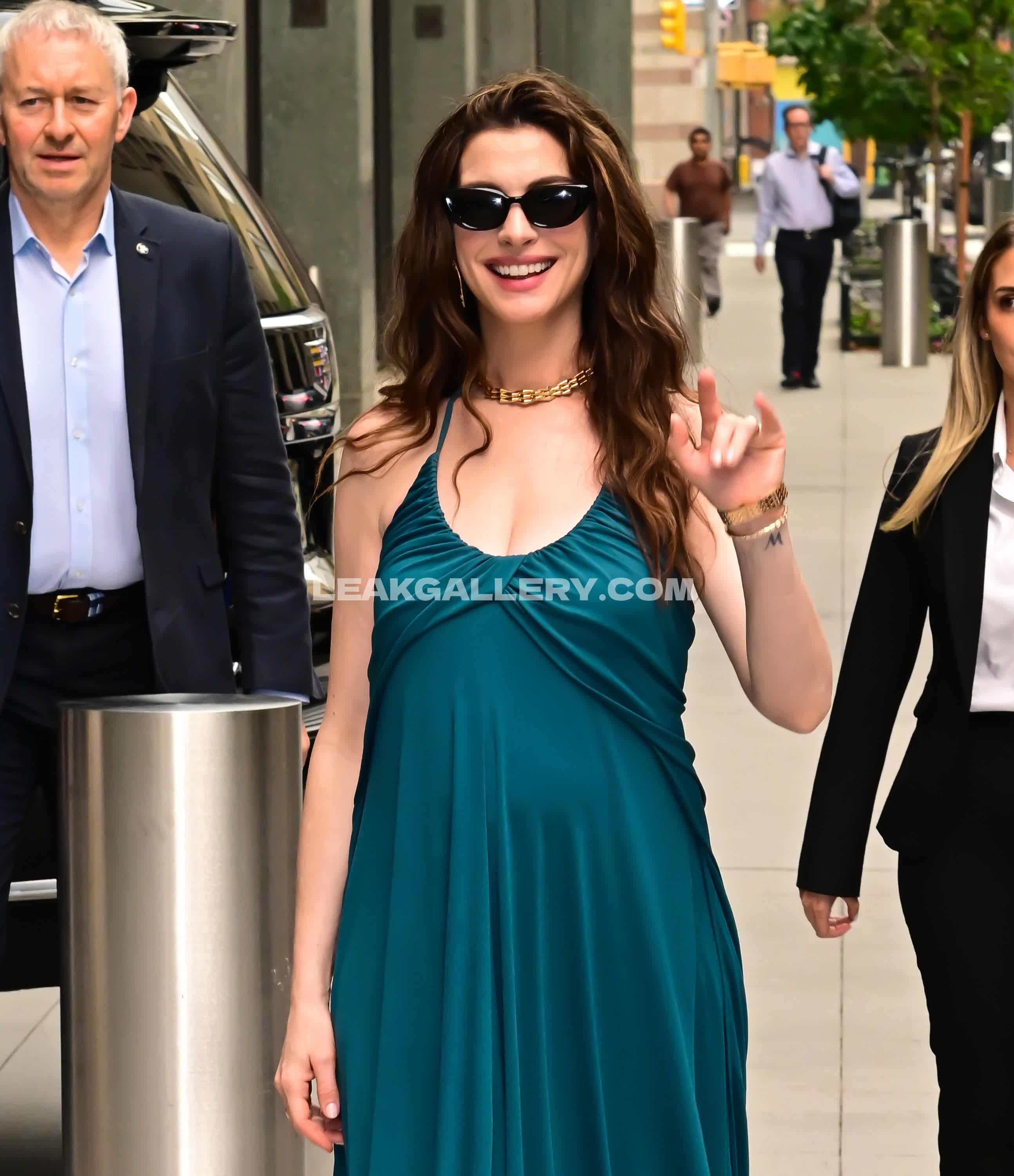 Annehathaway Exclusive Leaked Nude OnlyFans #13167214