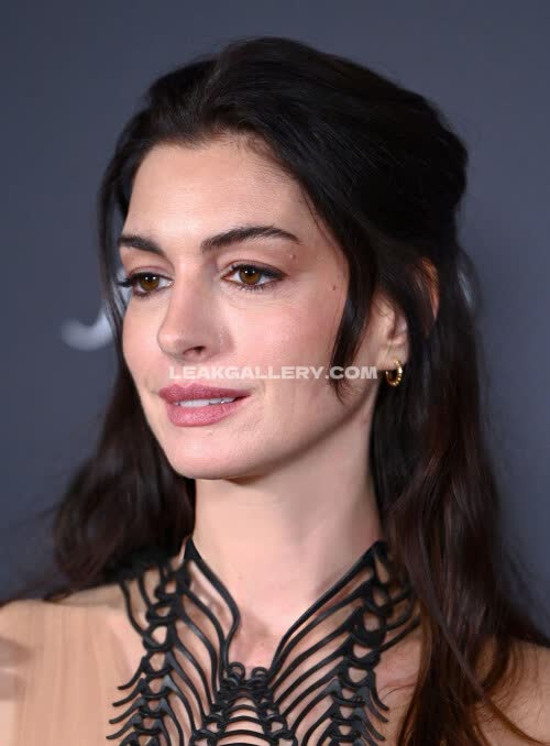 Annehathaway Exclusive Leaked Nude OnlyFans #12136146