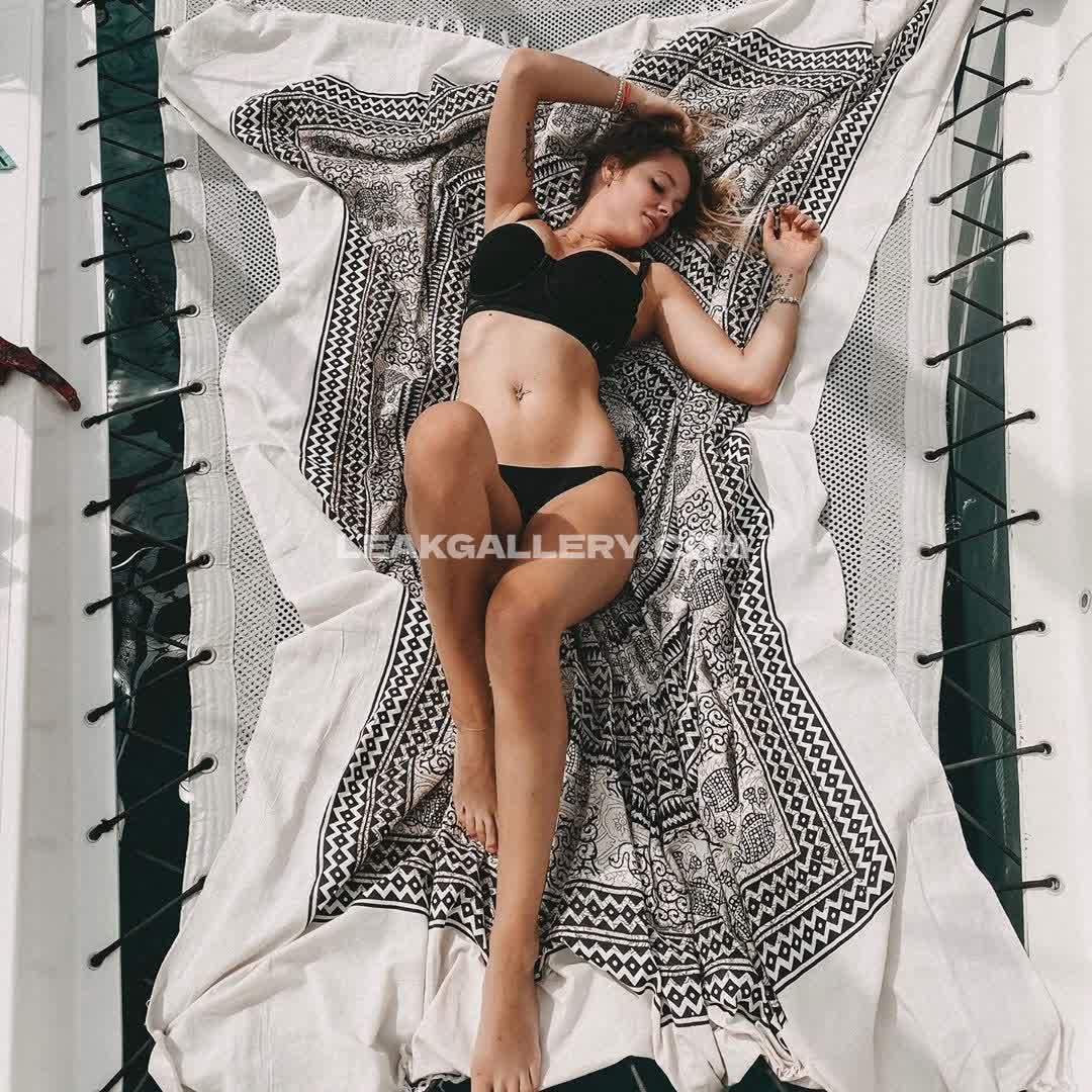 Annewuensche Exclusive Leaked Nude OnlyFans #12813895