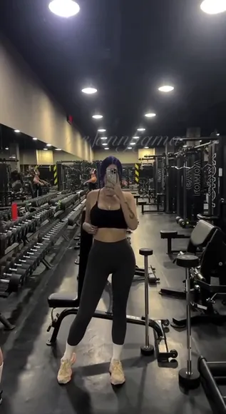 Annfigma Gym Leggings Pose OnlyFans Video Leaked