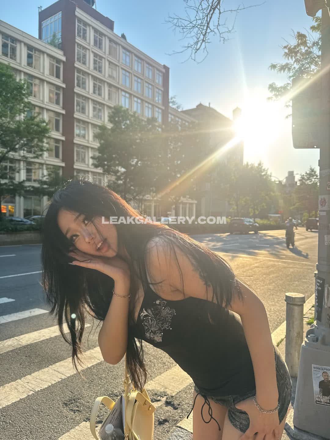 Anniezheng.x / cellow111 Exclusive Leaked Nude OnlyFans #12536373
