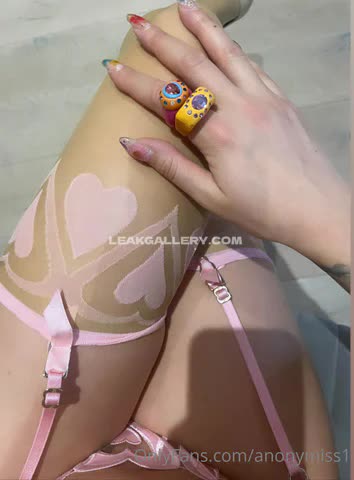 Anonymiss1 Exclusive Leaked Nude OnlyFans #14279795