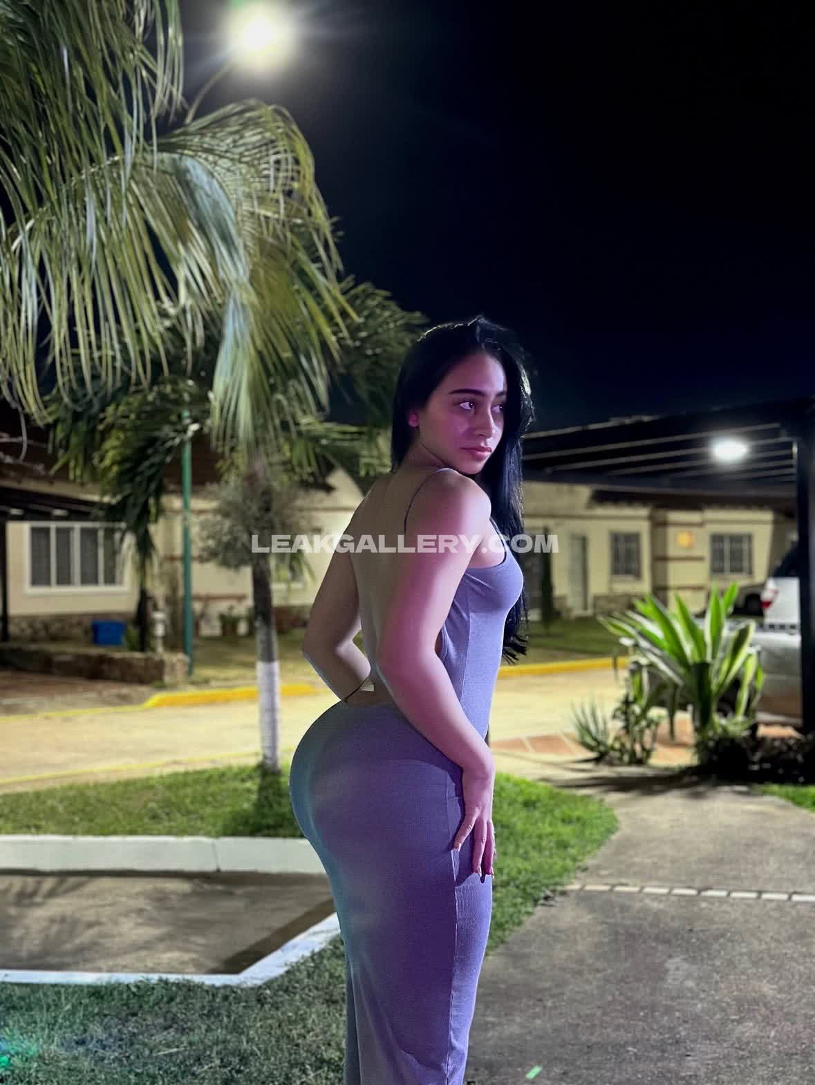 Antonellaesanchezz / antonella_sanchez Exclusive Leaked Nude OnlyFans #13100086