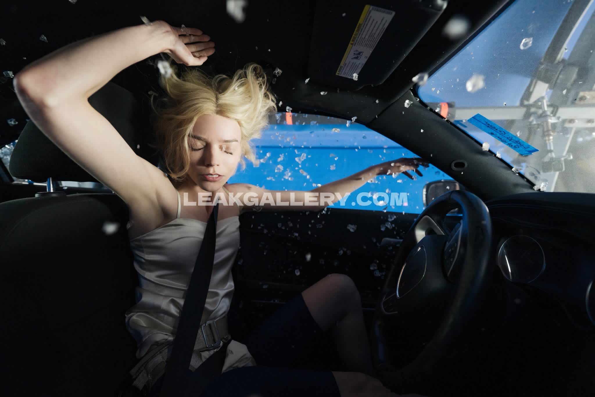 Anyataylorjoy Exclusive Leaked Nude OnlyFans #13352278