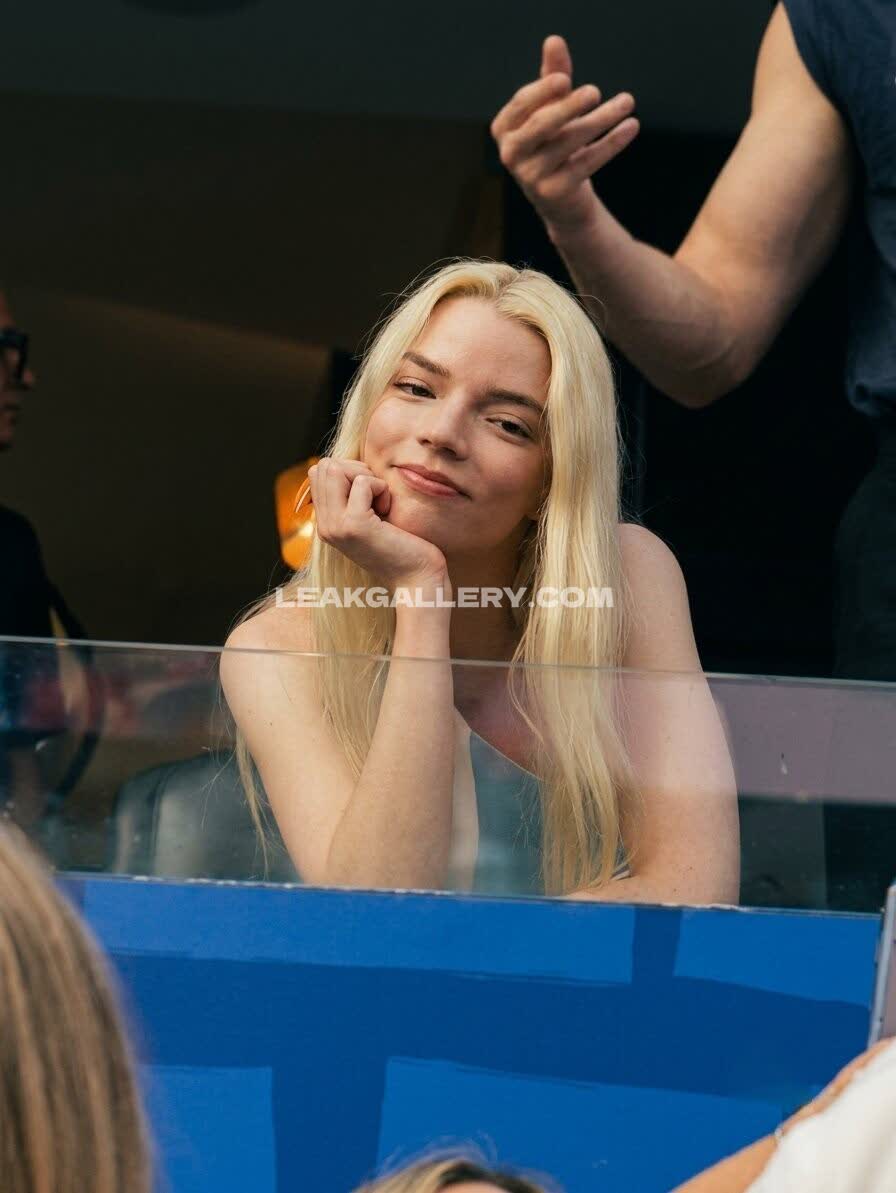Anyataylorjoy OnlyFans Nudi in Esclusiva Trapela #12782267