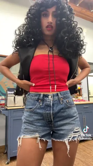 Arashalalani_ Red Top Denim Shorts OnlyFans Video Leaked
