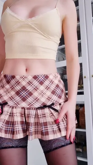 ari_maj video thumbnail
