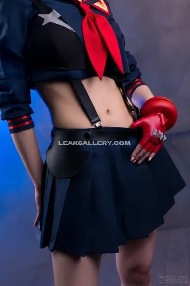 Ariadna_lobe Schoolgirl Outfit Tease OnlyFans Photo Leaked