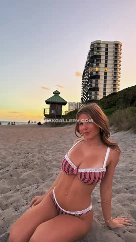 Ariana Exclusive Leaked Nude OnlyFans #14589562