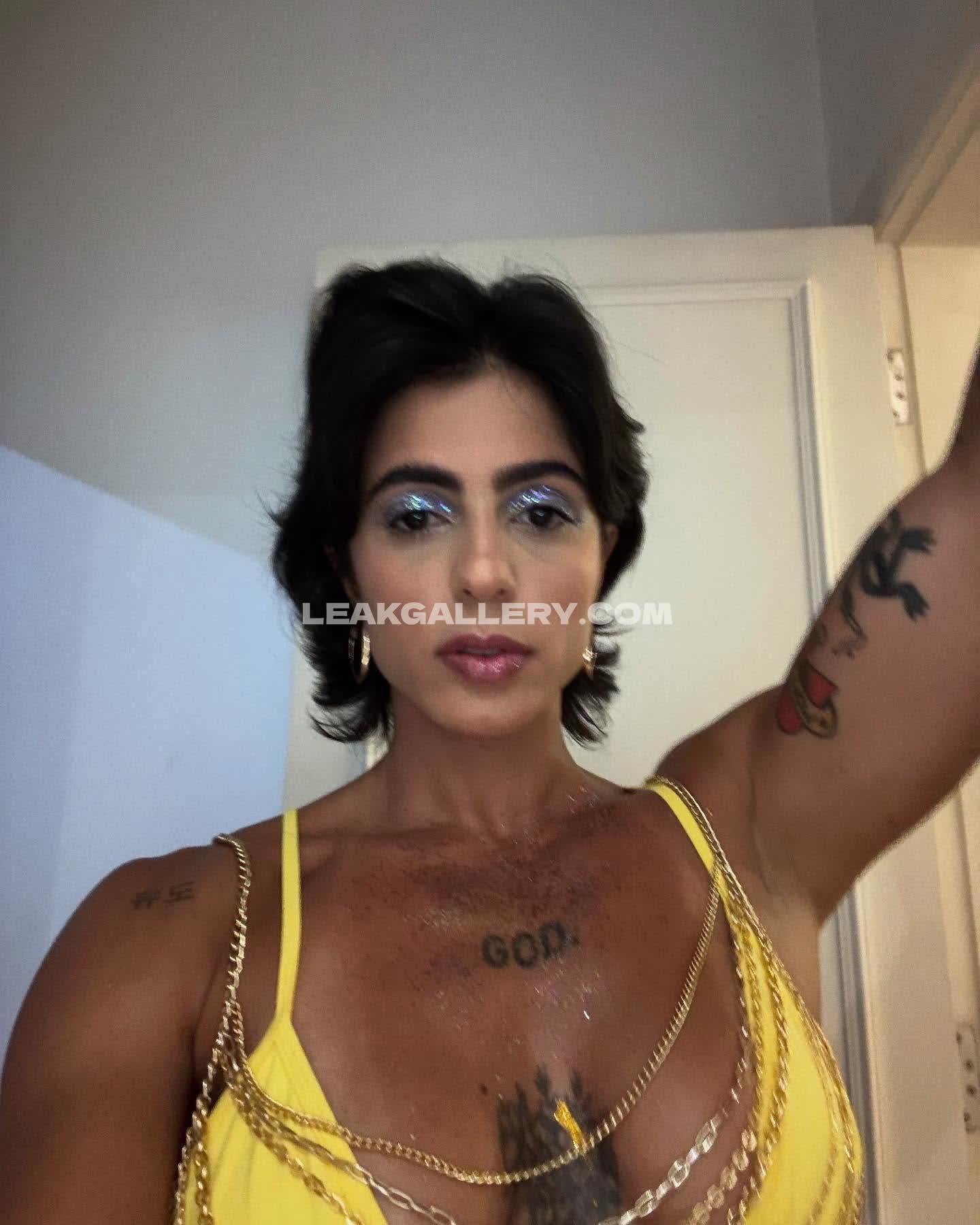 Arianelcrd OnlyFans Nudi in Esclusiva Trapela #12696068