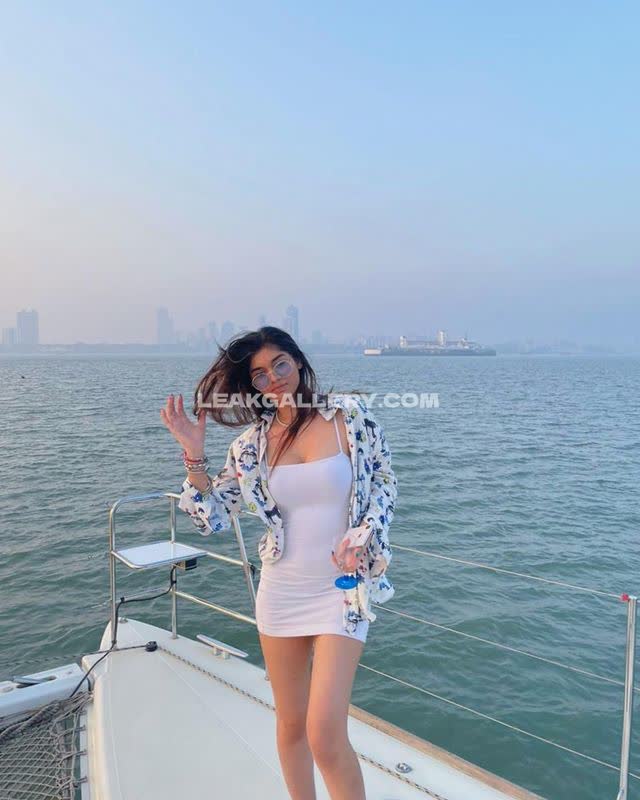 Asfasinha Exclusive Leaked Nude OnlyFans #12857652