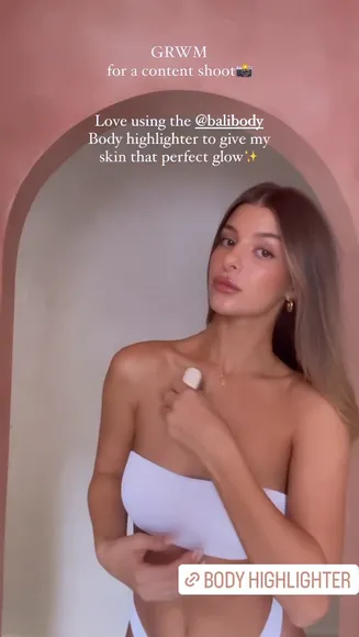 Ashley White Bra Highlighter Glow OnlyFans Video Leaked