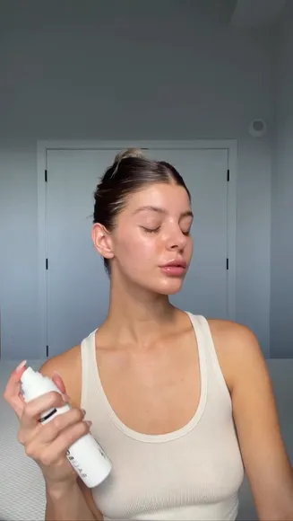 Ashley Bronzed Dewy Skin Reveal OnlyFans Video Leaked