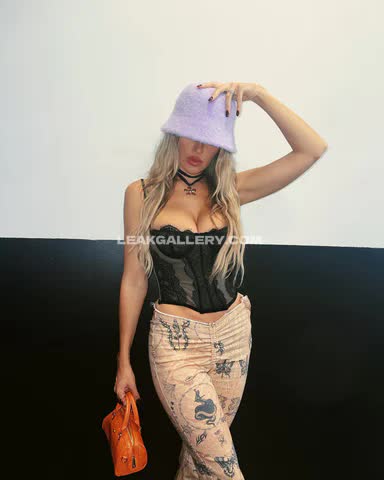 Ashley / Ashley_hot_queenn / Ashley_queenn / Ashle_y Exclusive Leaked Nude OnlyFans #14253188