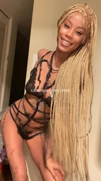 Ashluvbug2 / Mickey_mooh Exclusive Leaked Nude OnlyFans #15440809