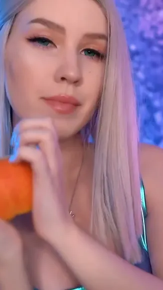 Asmr_mood Shiny Top Adjusting OnlyFans Video Leaked