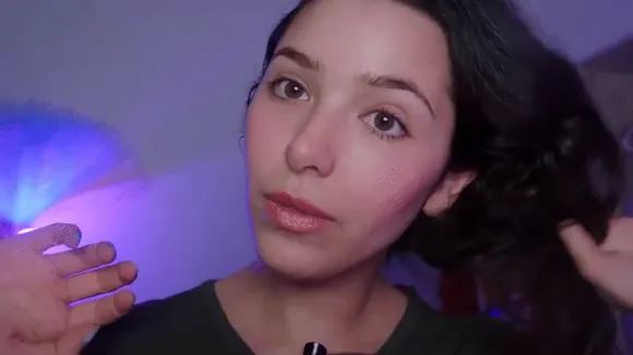 Asmrglow Topless Hair Play Tease OnlyFans Video Leaked