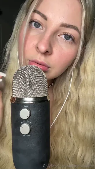 Asmr Janina Whispering Into Mic OnlyFans Video Leaked