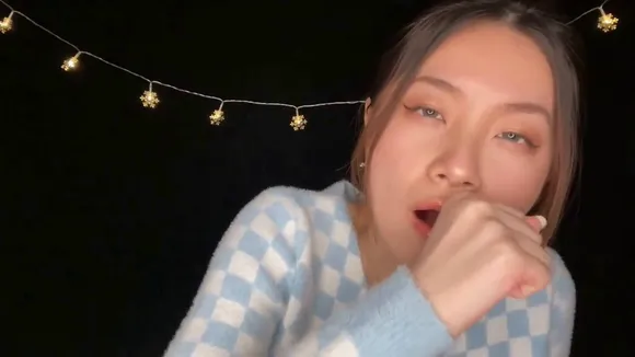 Asmrlin Coughing Into Her Fist OnlyFans Video Leaked