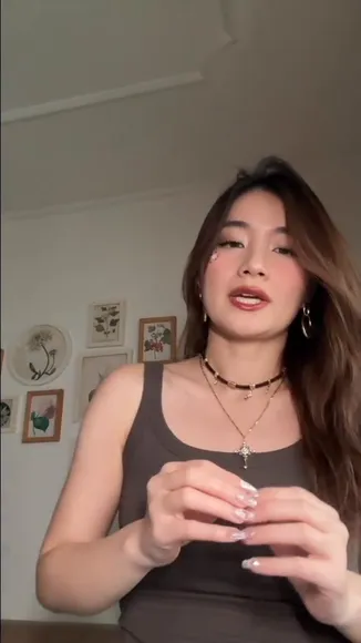 Asmrlin Tank Top Tease OnlyFans Video Leaked