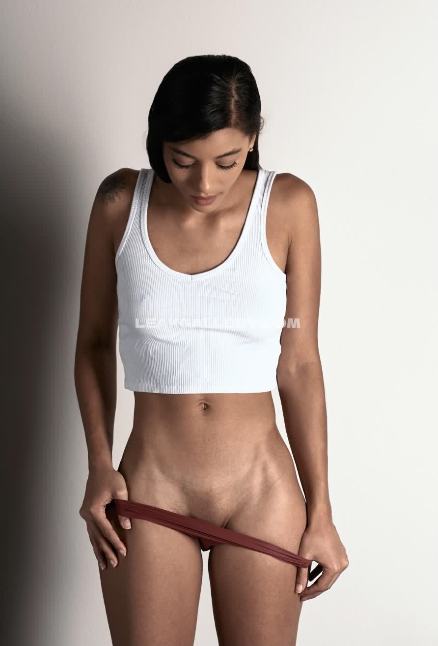 Assets / linafoxxx 独占リークされたOnlyFansヌード #13462864