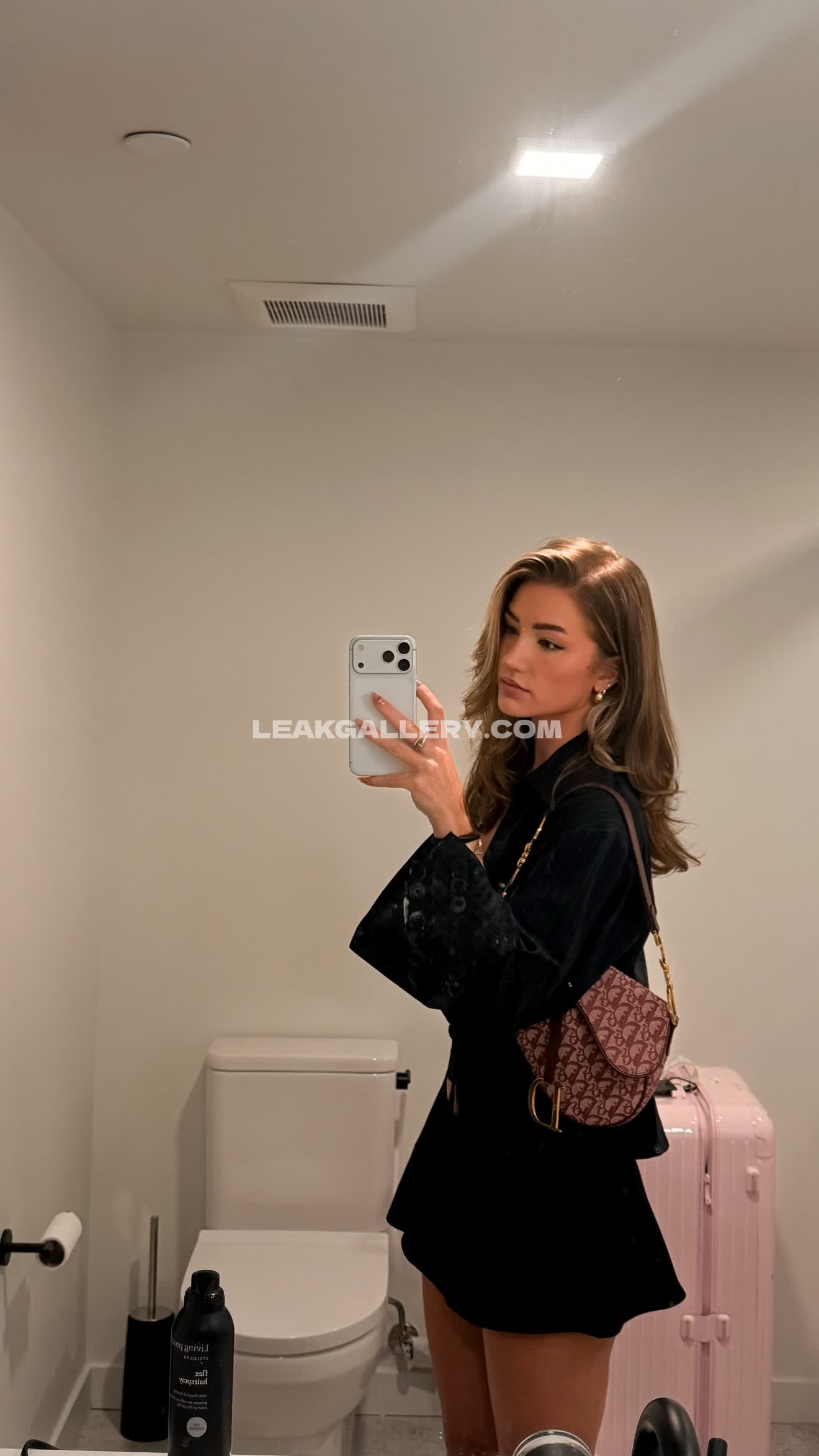 Astabush Exclusive Leaked Nude OnlyFans #12436669