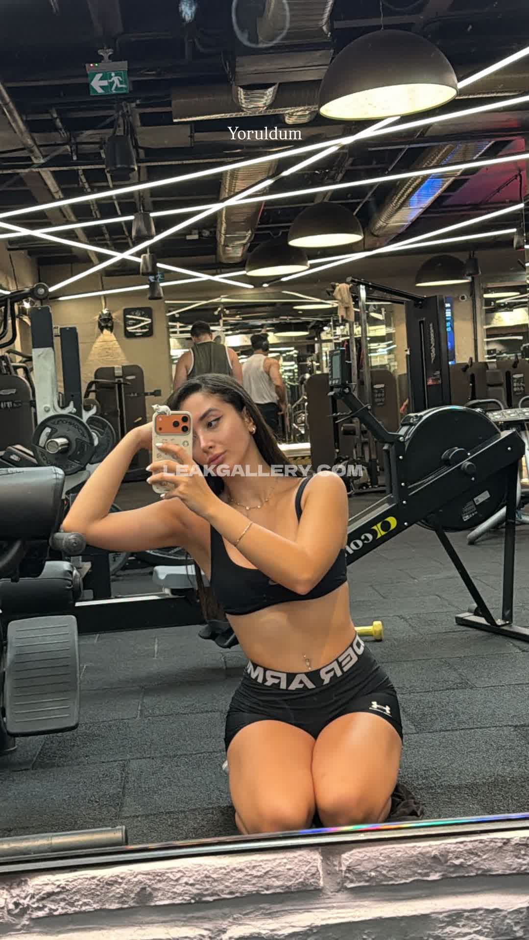 Atavratmiyav Exclusive Leaked Nude OnlyFans #13305801