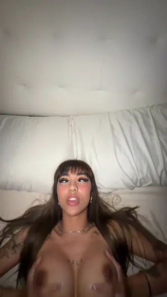 Atowerss Topless Bed Tease OnlyFans Video Leaked
