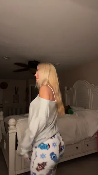 ava.nucci video thumbnail