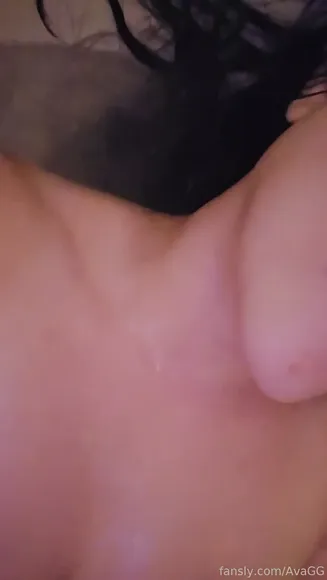 Avagg Topless Bath Tease OnlyFans Video Leaked