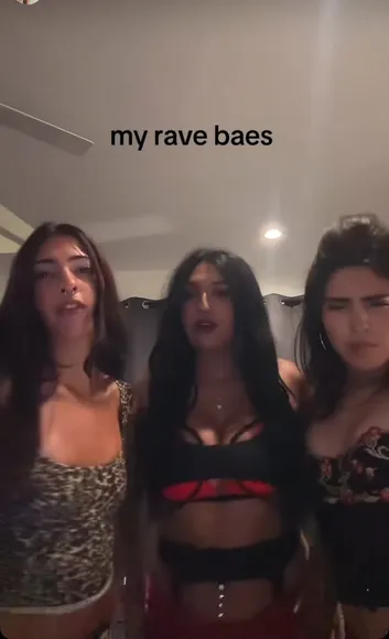 avaniabey video thumbnail