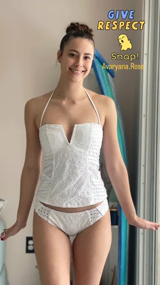 Avaryanarosetv White Swimsuit Tease OnlyFans Video Leaked
