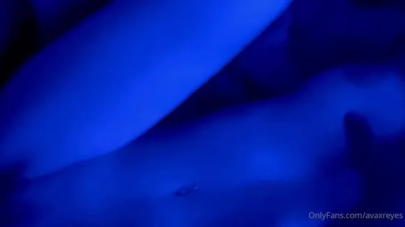 Avaxreyes Naked Belly Tease OnlyFans Video Leaked