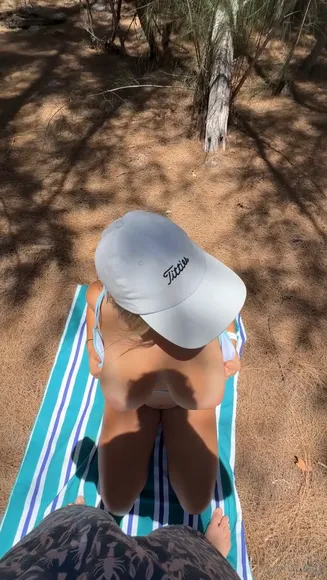 Averyleighof... Bare Ass Outdoor Tease OnlyFans Video Leaked
