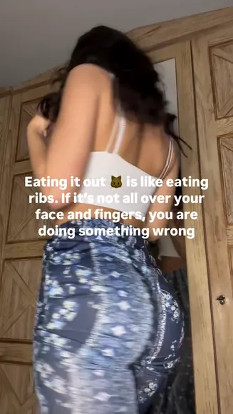 Aviebb Tight Patterned Leggings Ass OnlyFans Video Leaked