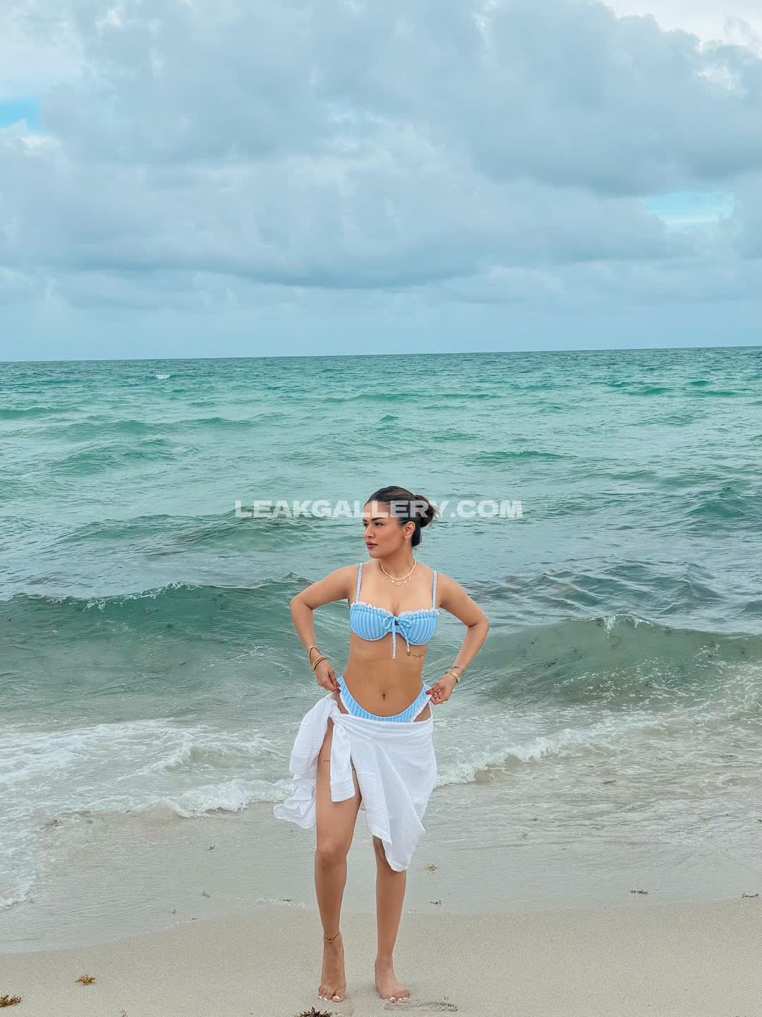 Avneetkaur_13 Exclusive Leaked Nude OnlyFans #12661347